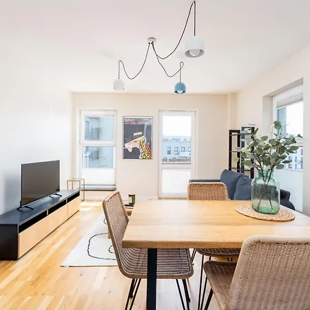 Krowodrza 2-bedroom By Bookinghost * Cracovia