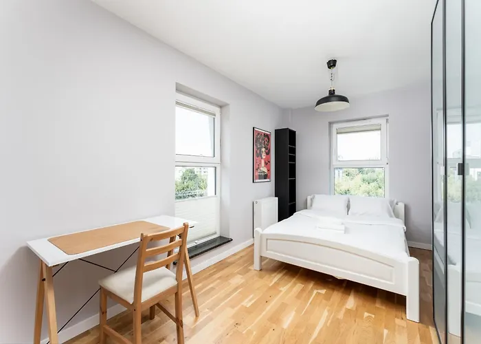 Διαμέρισμα Krowodrza 2-bedroom By Bookinghost *